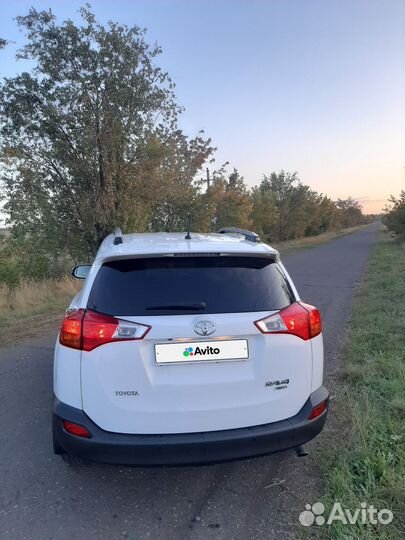 Toyota RAV4, 2014