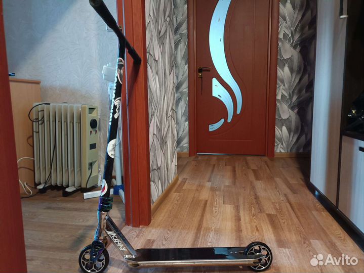 Трюковой Самокат взрослый 120 кг