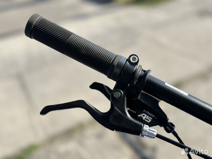 Велосипед MTB новый R27,5 Алюминий литая вилка