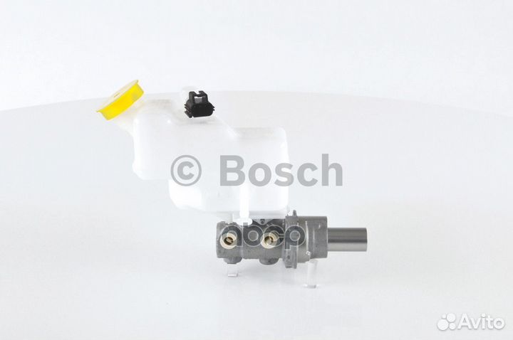 Главный тормозной цилиндр 0 204 123 716 Bosch