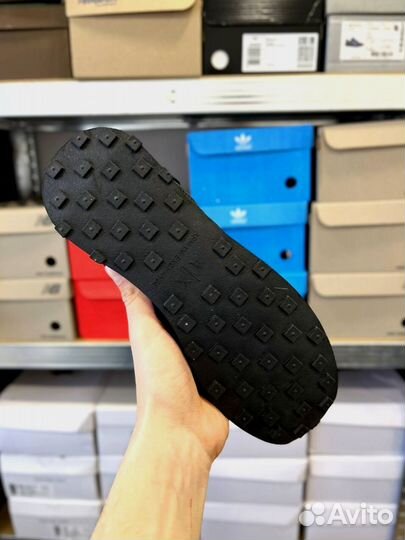 Кроссовки Armani