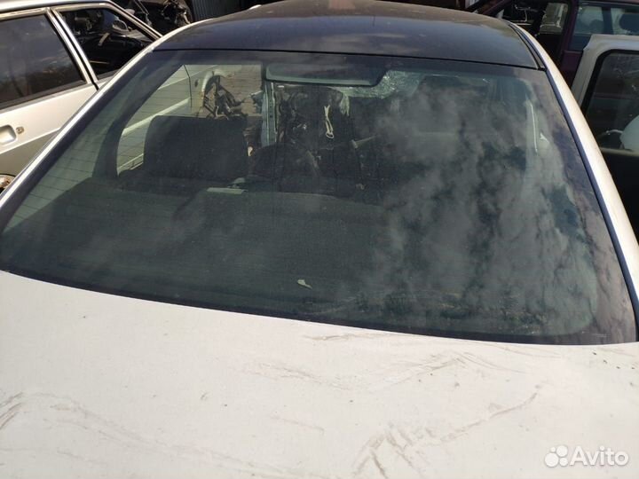 Стекло заднее Ford Mondeo 3