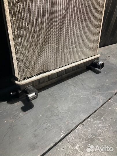 Радиатор охлаждения Nissan Teana J32