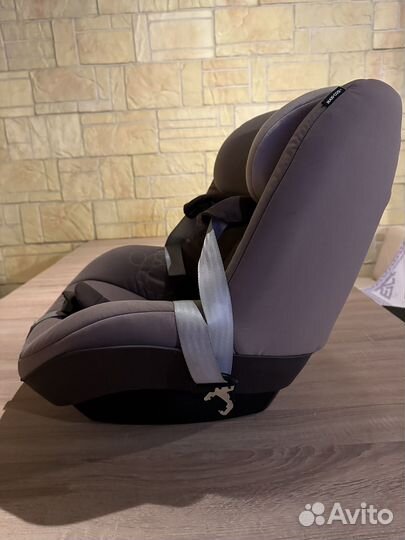 Автокресло Maxi Cosi + база Family Fix