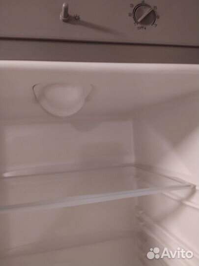 Холодильник бу Whirlpool