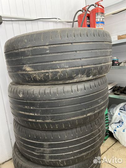 Kumho Ecsta SPT KU31 215/50 R17