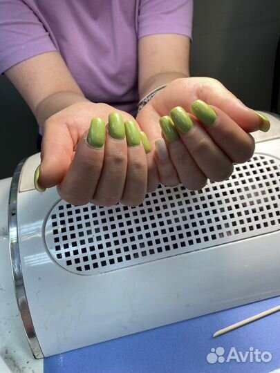 Маникюр на дому