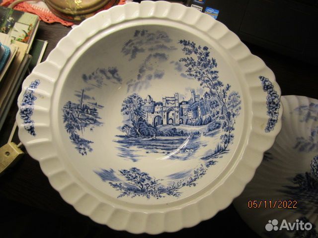 Супница фарфоровая производство Англия, 1969 год