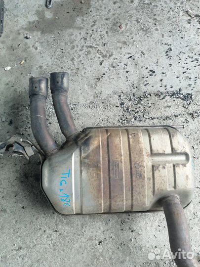 Глушитель Volkswagen Tiguan cawa 2009