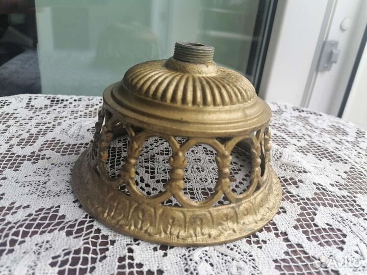 Часть от керосиновой лампы