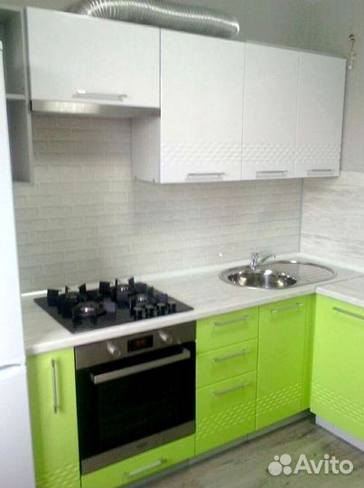 Кухня новая