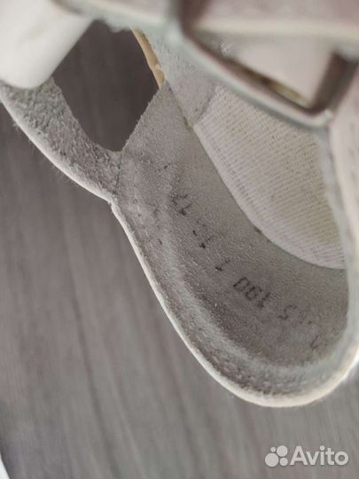 Босоножки для девочки