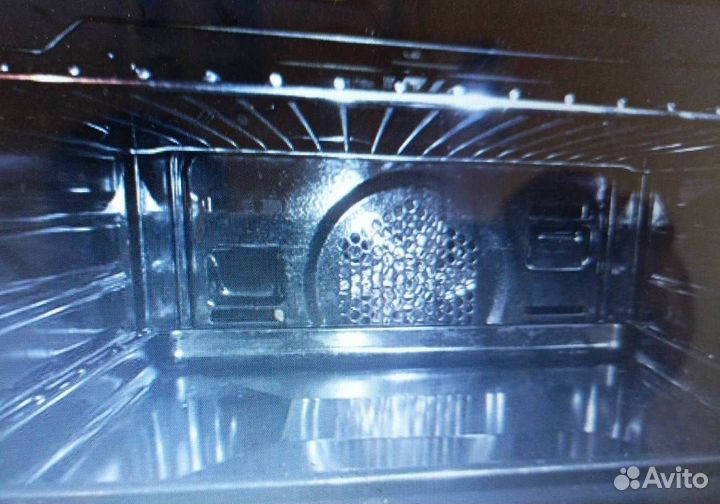 Духовой шкаф Beko ретро, часы, конвекция отл сост