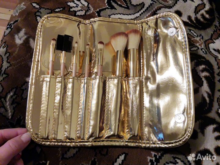 Кисти для макияжа