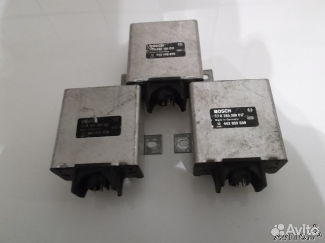 Блок управления Audi 443959659