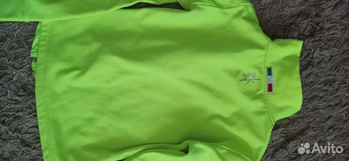 Костюм для фигурного катания. В наличии