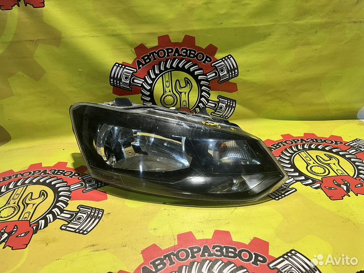 Фара правая Volkswagen Polo 5 дорест
