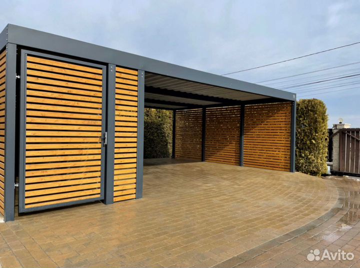 Автомобильный навес с хозблоком