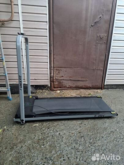 Беговая дорожка Unix Fit R200v