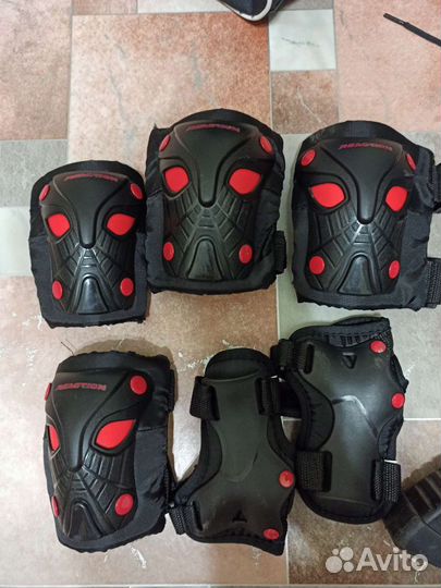 Роликовые коньки детские с комплектом защиты