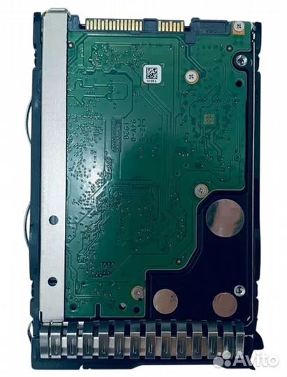 Жесткий диск HP 870798-001 900Gb SAS 2,5