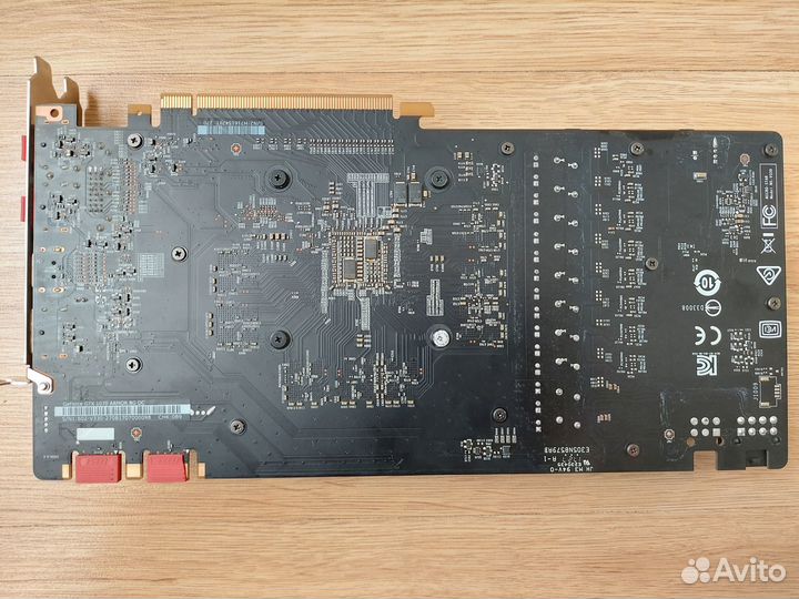 Видеокарта MSI GTX 1070 armor 8gb ос