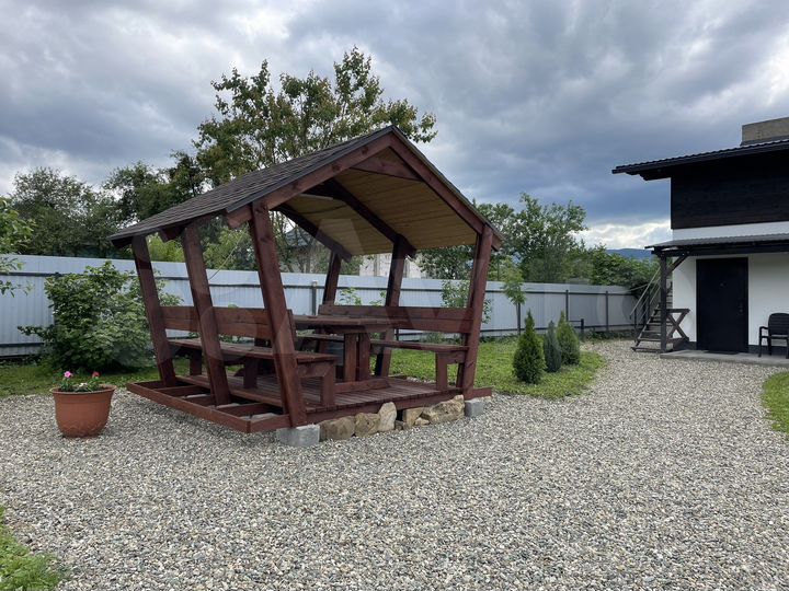 Комната 35 м² в 2-к., 1/2 эт.