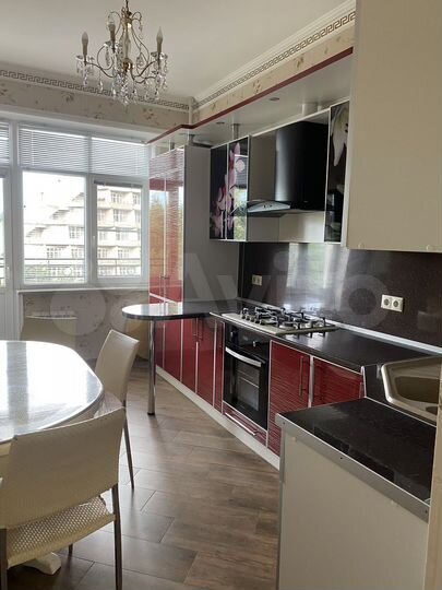 3-к. квартира, 116 м², 5/8 эт.