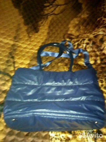 Большая сумка синего цвета