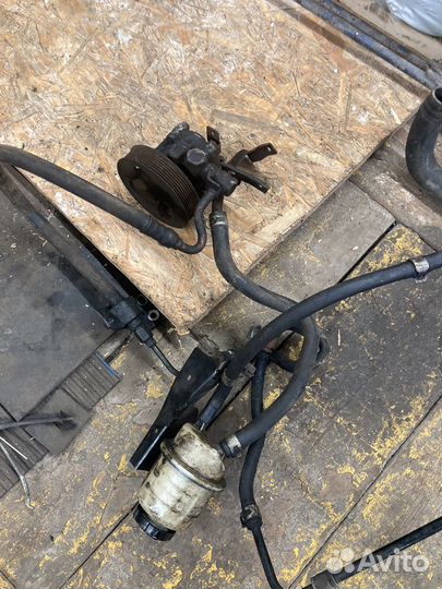 Гидроусилитель руля с радиатором