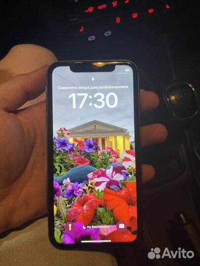 Мобильные телефоны бу iPhone 11