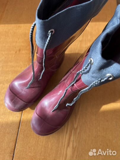 Резиновые сапоги