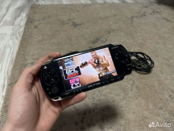 Игровая приставка Sony Psp 2008 прошитая