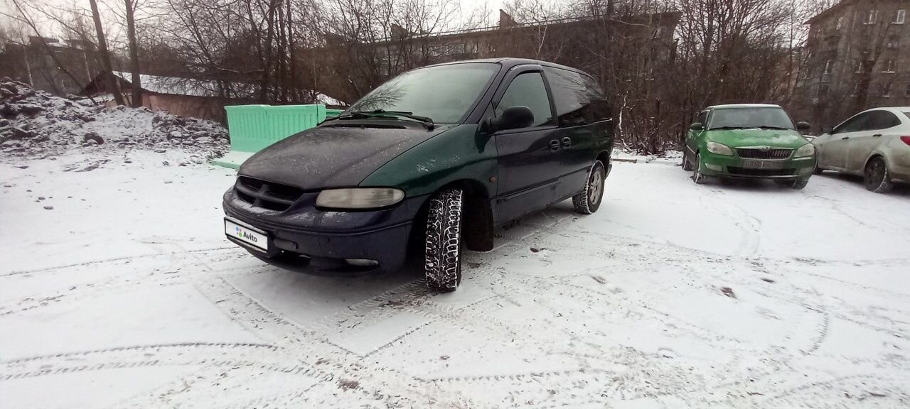 Chrysler Voyager: фото владельца
