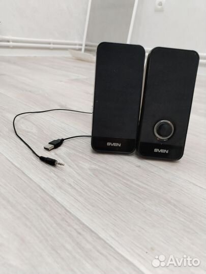 Компьютерные колонки Sven 320