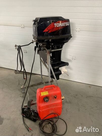 Продам лодочный мотор Tohatsu М40 С