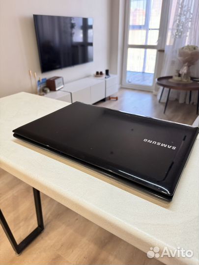 Ноутбук Samsung RC730 - 17,3 дюйма