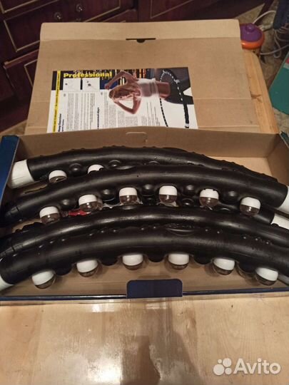 Утяжеленный массажный обруч с магнитами Bradex