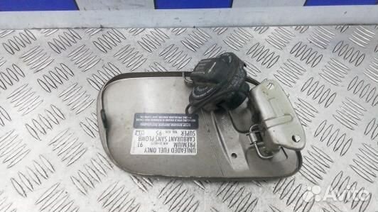 Лючок бака porsche cayenne 1 (4BA12IC01)