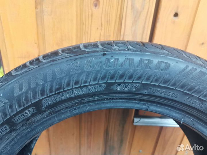 Bridgestone DriveGuard 225/50 R17 98Y