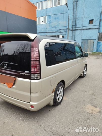 Honda Stepwgn 2.0 AT, 2004, 223 000 км