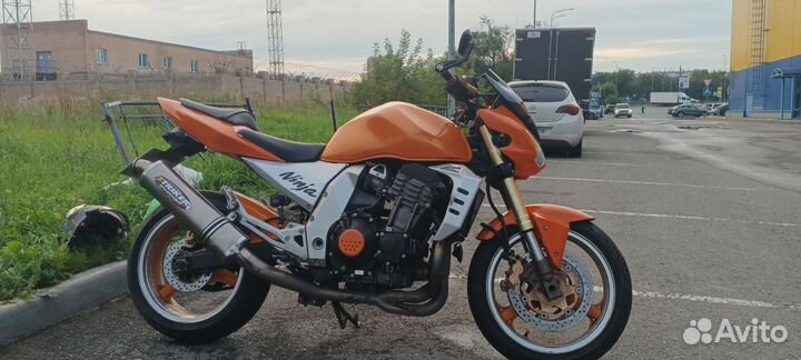 Kawasaki z1000