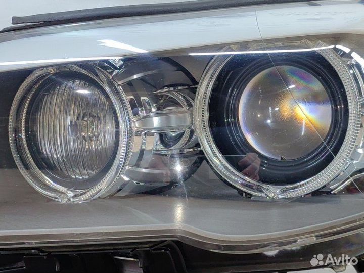 Фара биксеноновая адаптивная передняя левая Bmw 5