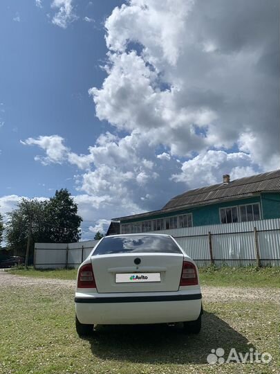 Skoda Octavia 1.6 МТ, 1997, 404 000 км