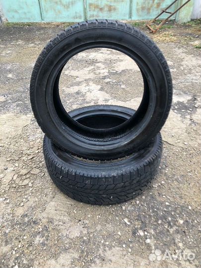 Toyo Observe Garit KX 215/50 R17
