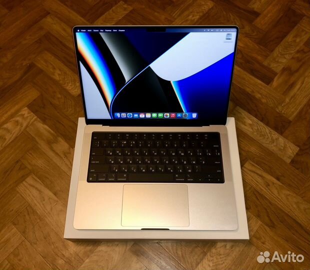 MacBook Pro M2 Max 14