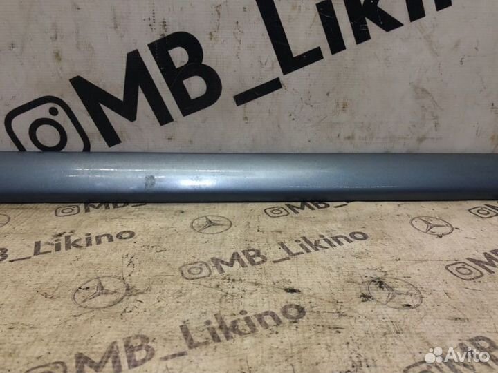 Молдинг двери передний левый Mercedes Ml W163