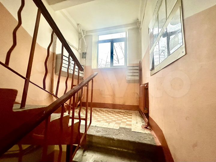 2-к. квартира, 47 м², 3/5 эт.