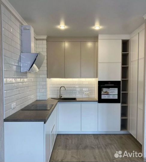 Кухонный гарнитур угловой