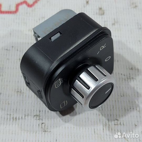 Блок управления боковыми зеркалами Volkswagen